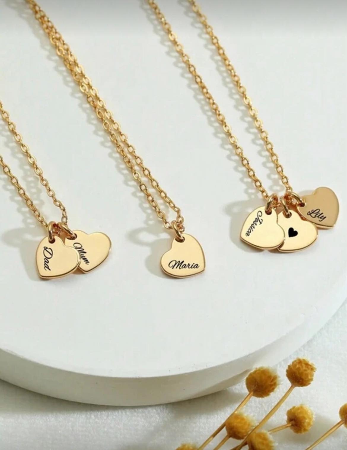 колие с гравирано сърце подарък